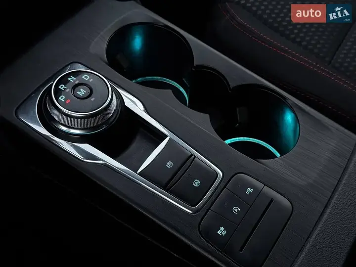 Ford Kuga 2022 photo 5