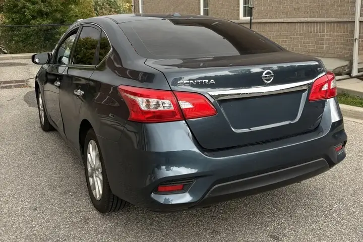 Nissan Sentra 2017 photo 4