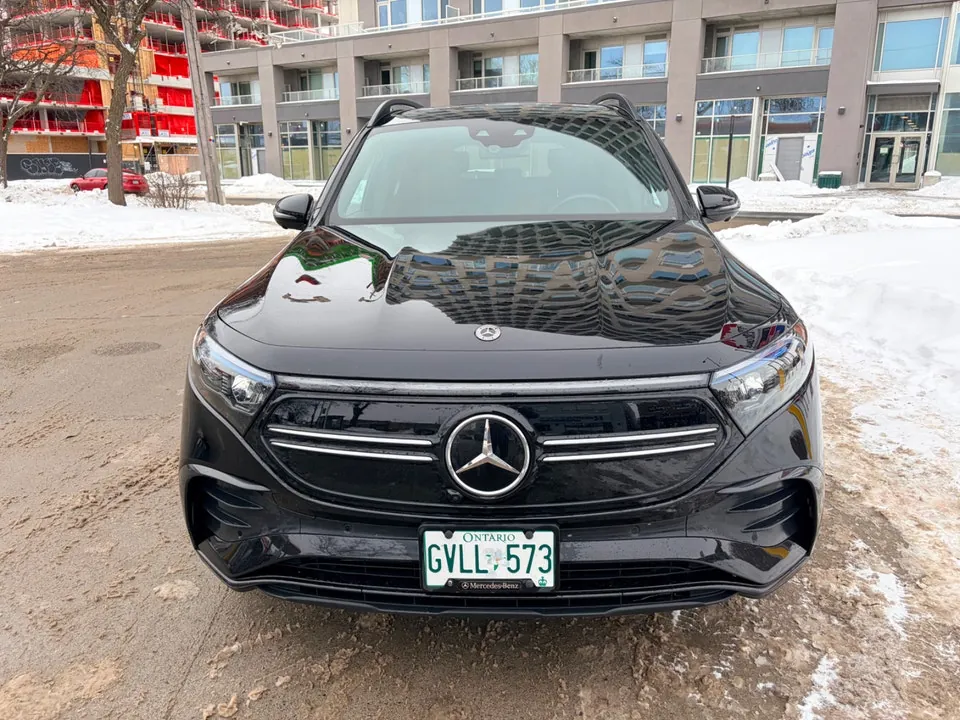 Mercedes-Benz Eqb
