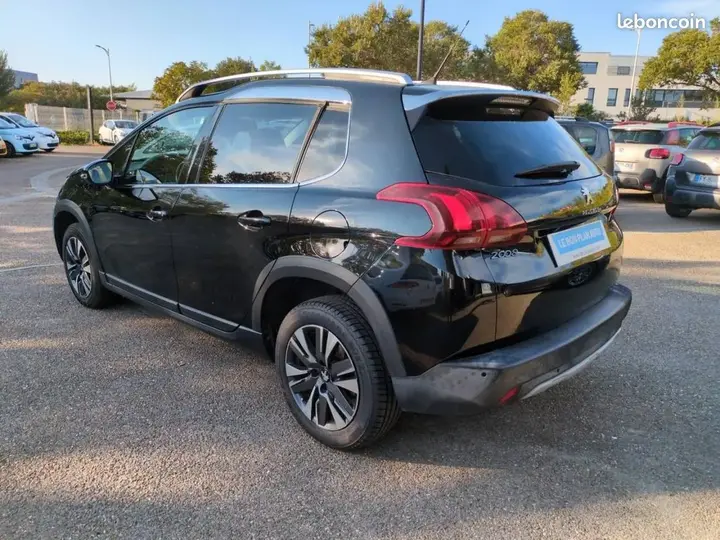 Peugeot 2008 2019 photo 3