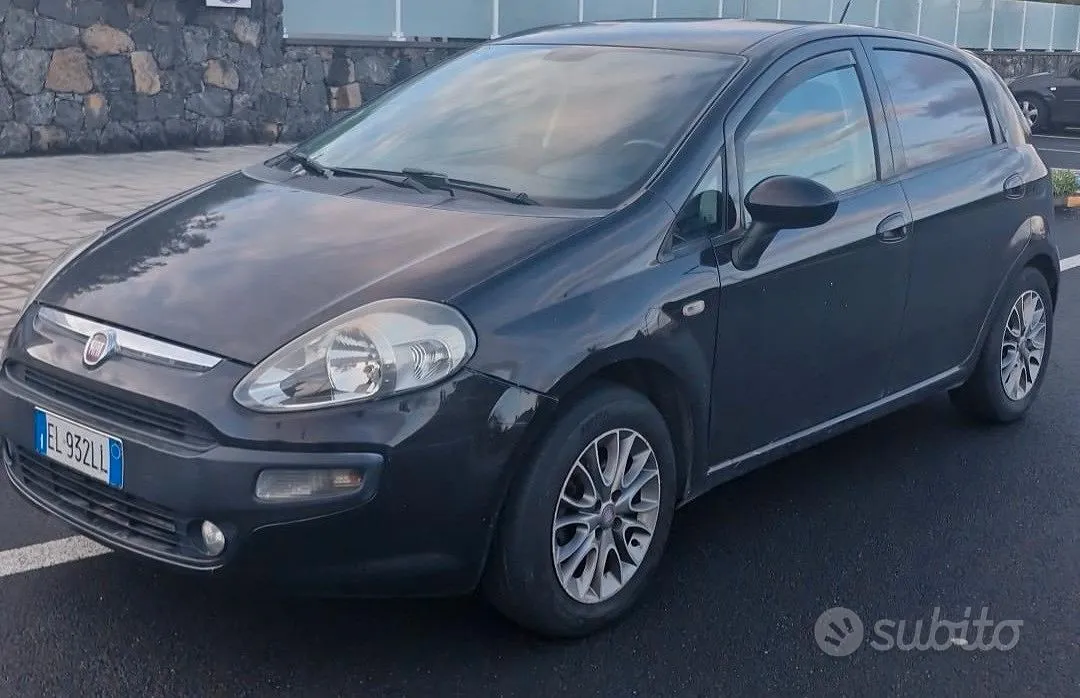 Fiat Punto Evo 2012 photo 5