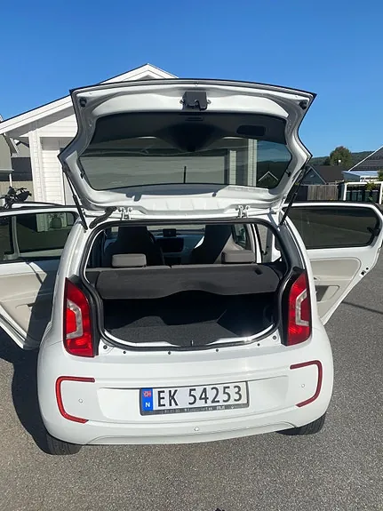 Volkswagen E-Up! 2014 photo 5