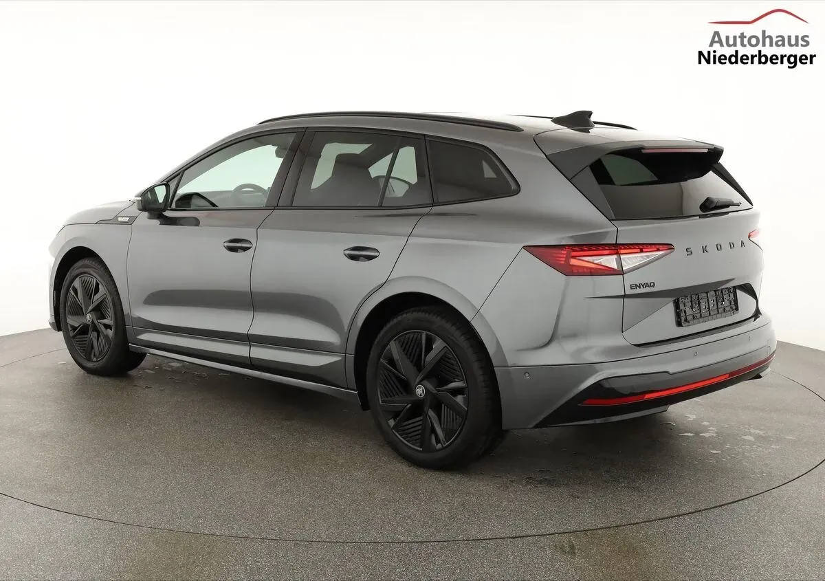 Skoda Enyaq 2026 photo 3
