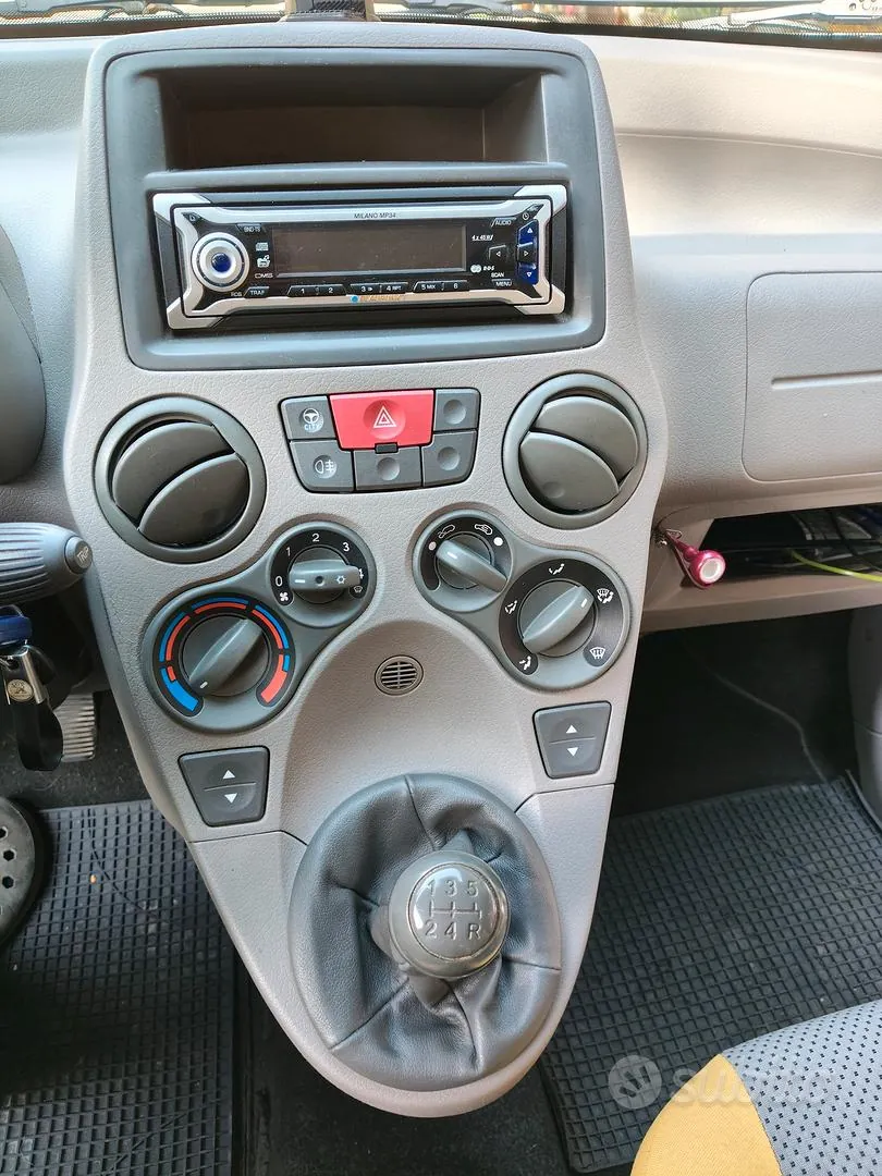 Fiat Panda 1997 photo 4