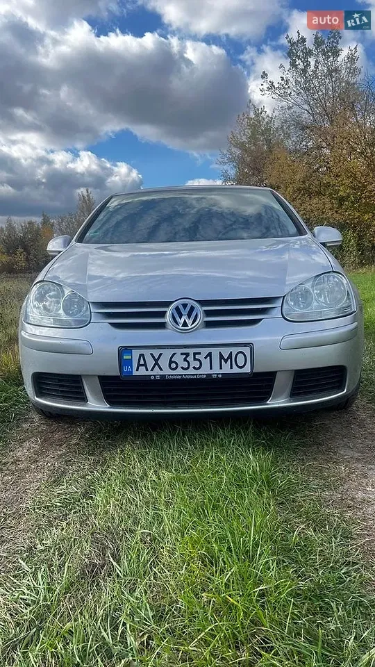 Volkswagen Golf 2005 photo 2