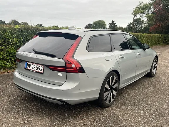 Volvo V90 2024 photo 5