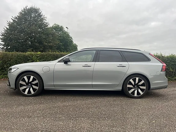 Volvo V90 2024 photo 3