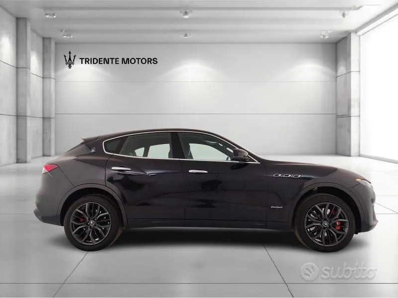 Maserati Levante 2021 photo 3