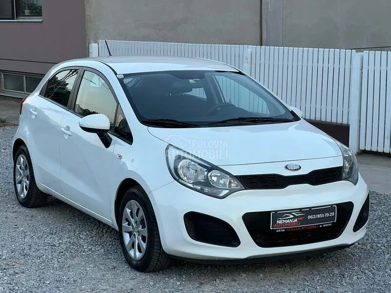 Kia Rio 2013 photo 4