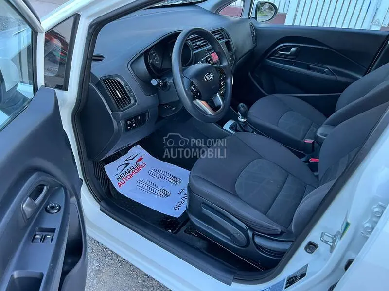 Kia Rio 2013 photo 3