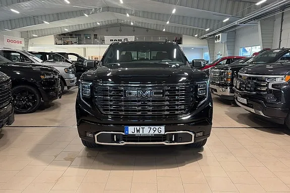GMC Sierra 1500 2026 photo 2