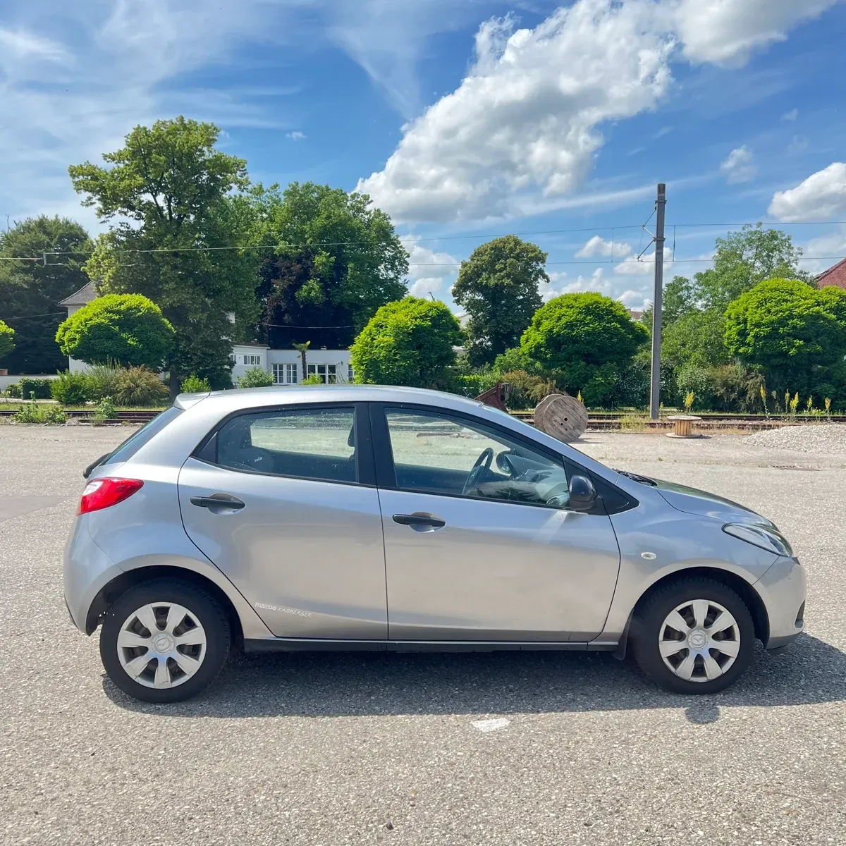 Mazda Mazda2