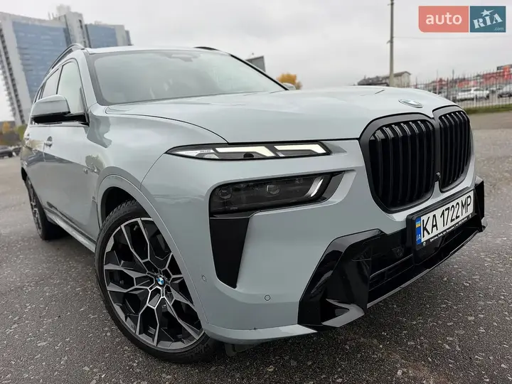 BMW X7 2024 photo 3