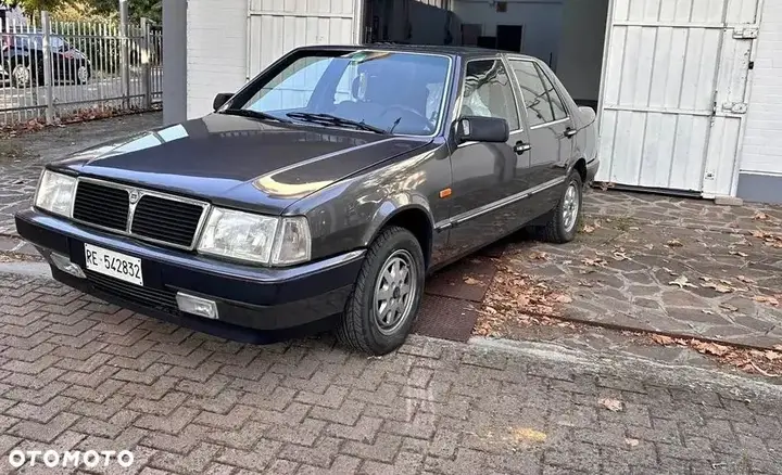 Lancia Thema