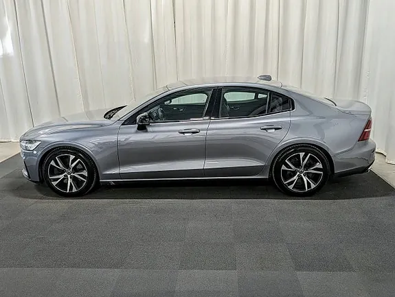 Volvo S60 2019 photo 2