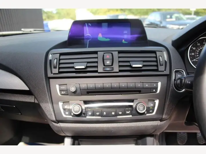 BMW 1 Series 2013 photo 5