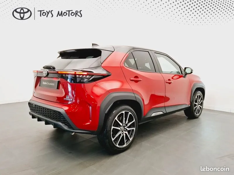 Toyota Yaris Cross 2024 photo 3