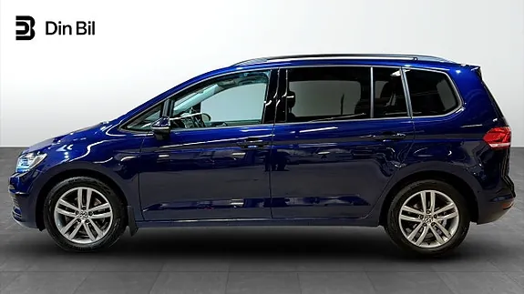 Volkswagen Touran 2025 photo 2