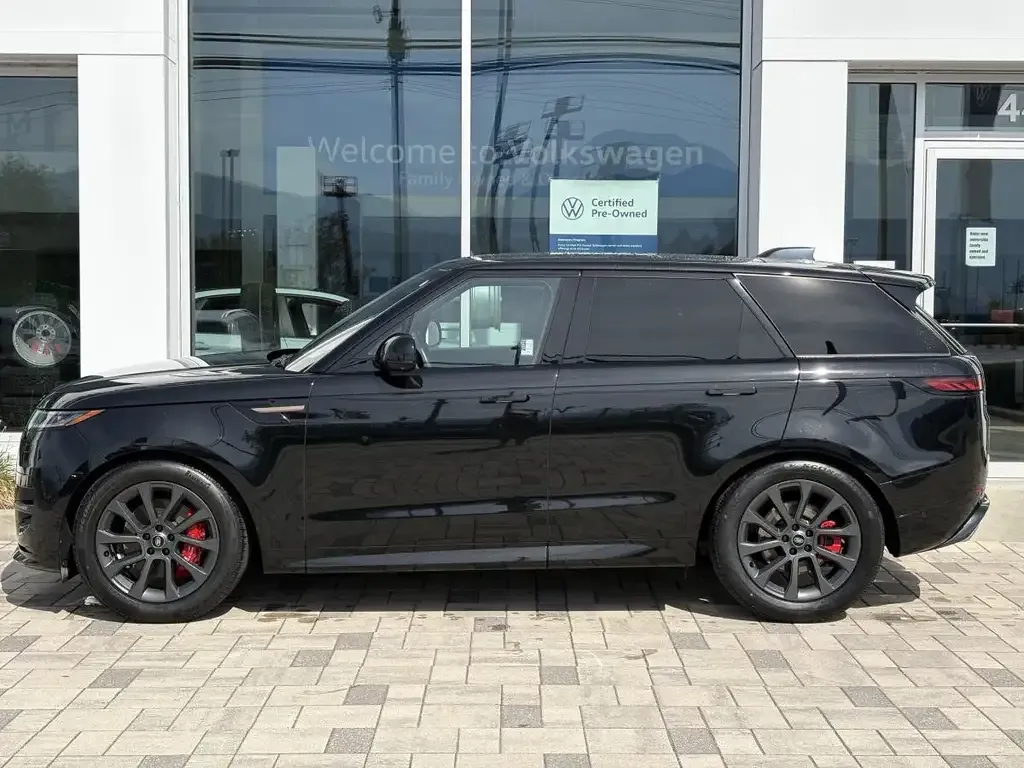 Land Rover Range Rover Sport 2023 photo 2