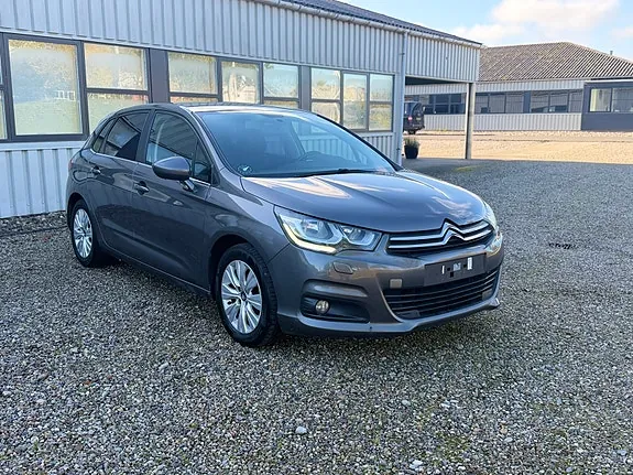 Citroen C4 2016 photo 2