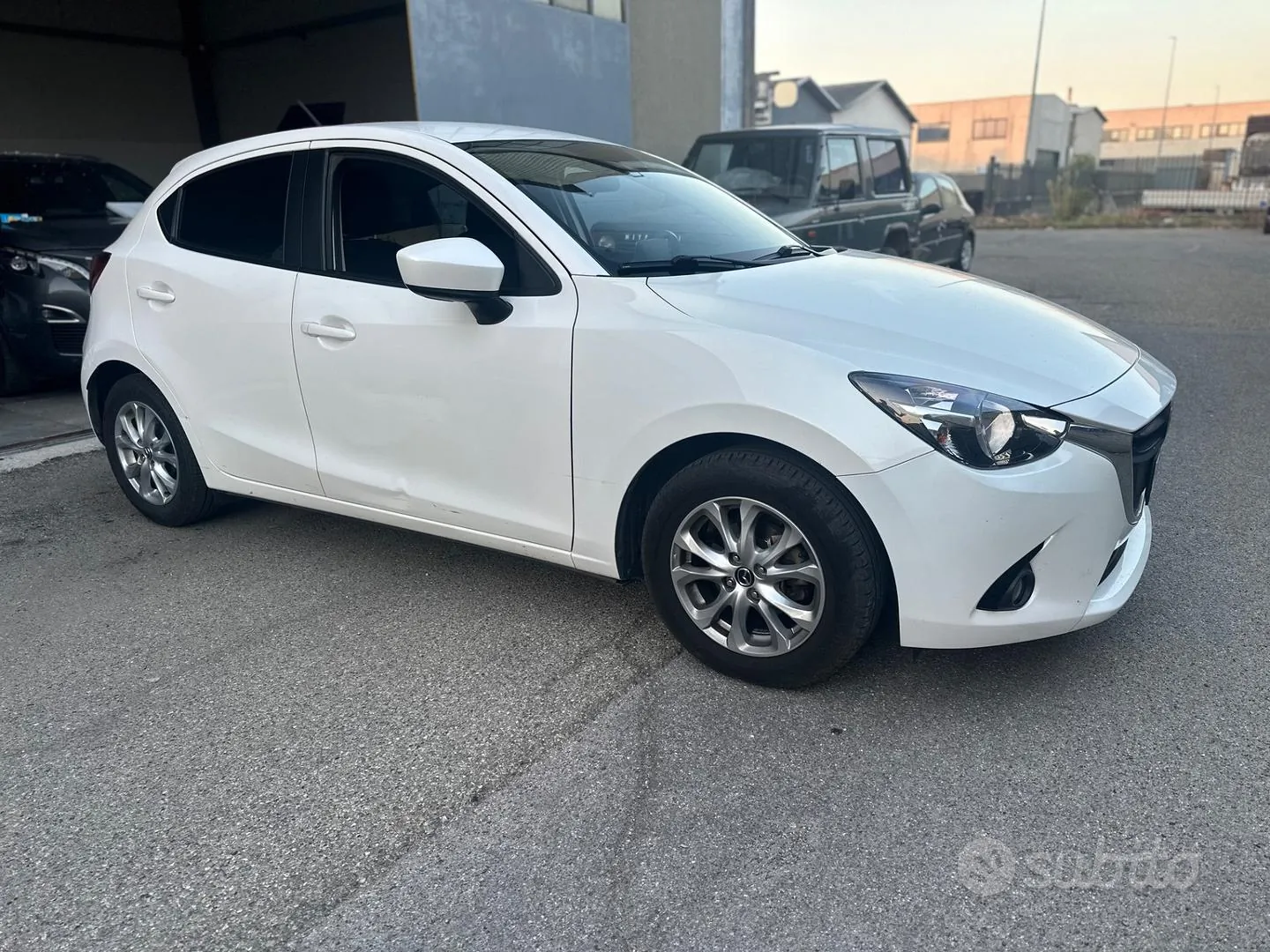 Mazda Mazda2 2017 photo 2