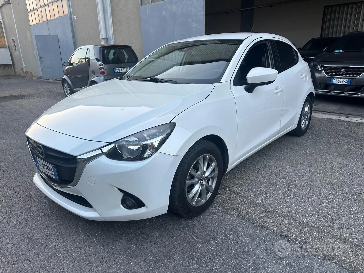 Mazda Mazda2 2017 photo 3