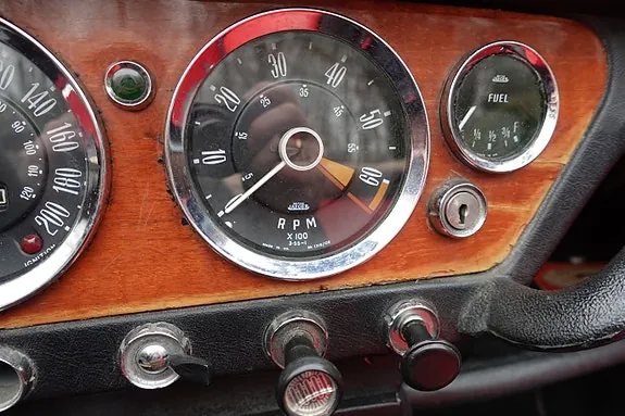 Triumph Spitfire 1967 photo 5