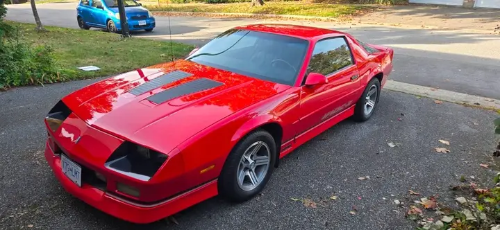 Chevrolet Camaro 1990 photo 3