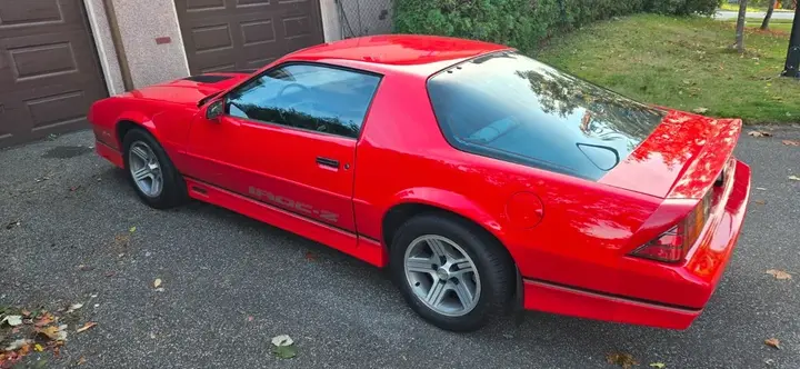 Chevrolet Camaro 1990 photo 4