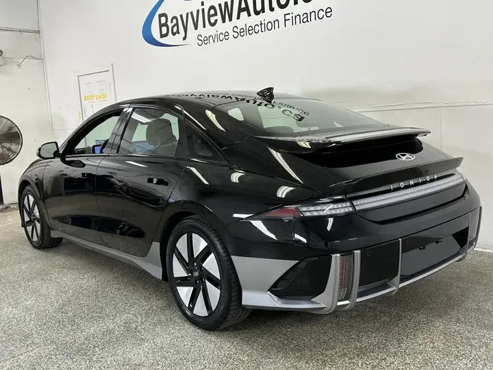 Hyundai Ioniq 6 2024 photo 5