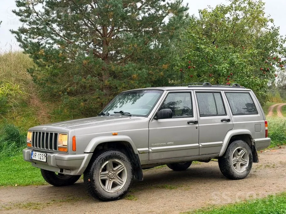 Jeep Cherokee 2000 photo 4