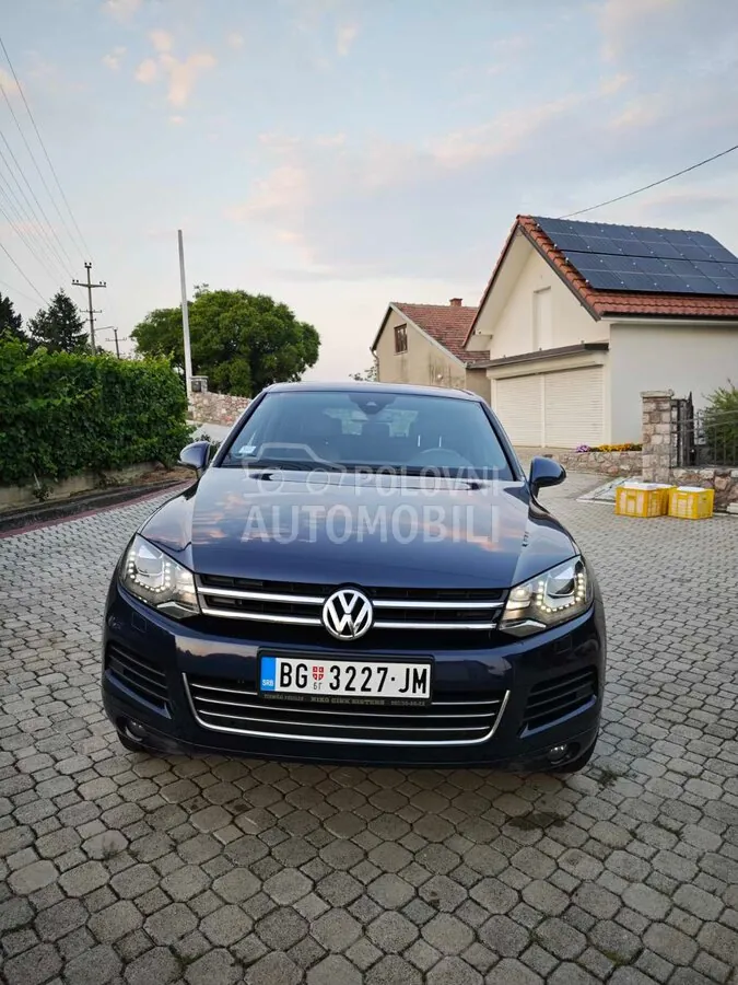 Volkswagen Touareg 2012 photo 3