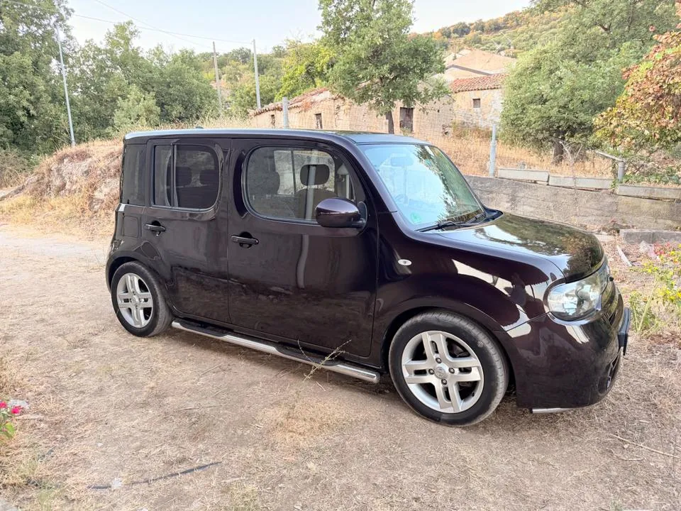 Nissan Cube