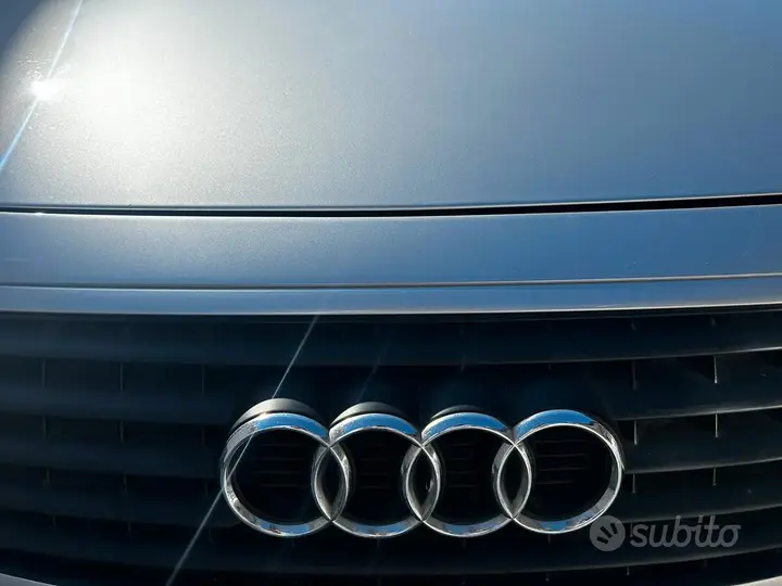 Audi Tt Roadster 2002 photo 4