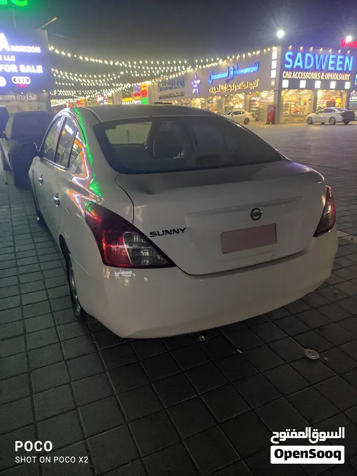 Nissan Sunny 2014 photo 2