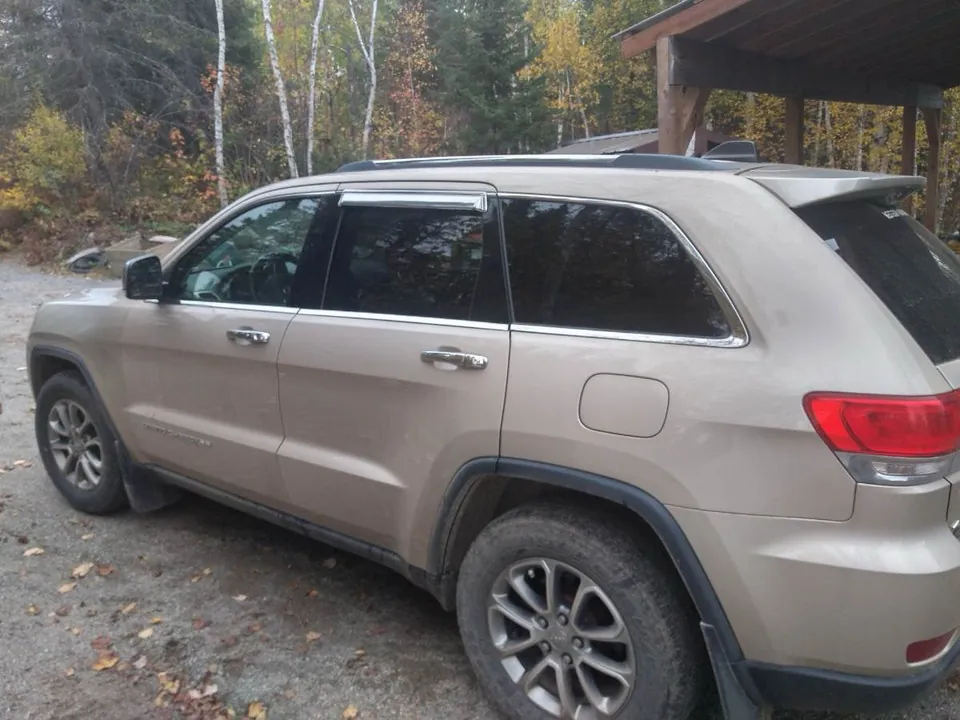 Jeep Grand Cherokee L 2015 photo 4