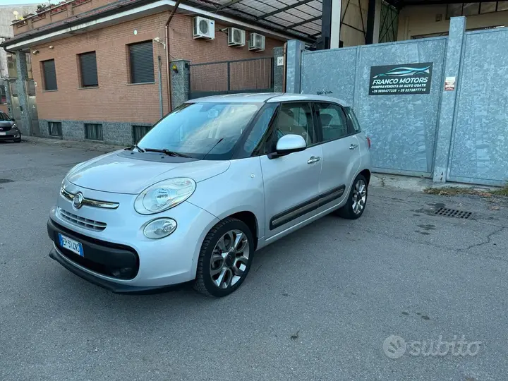 Fiat 500L 2012 photo 3