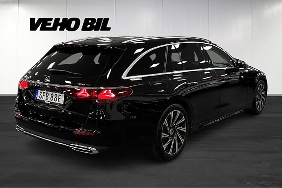Mercedes-Benz E300 De 2025 photo 3