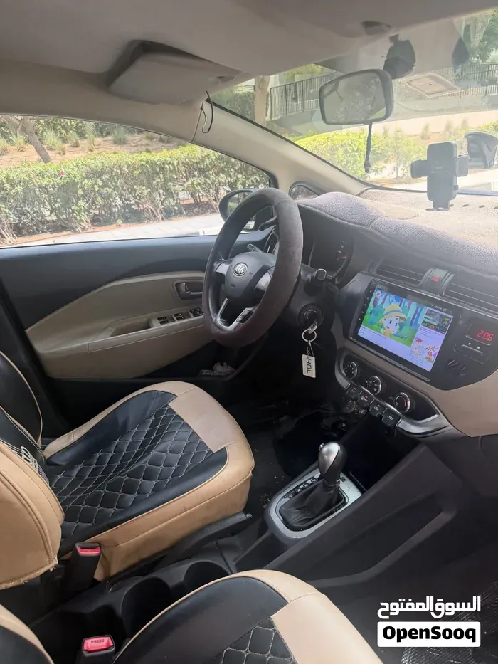 Kia Rio 2015 photo 3