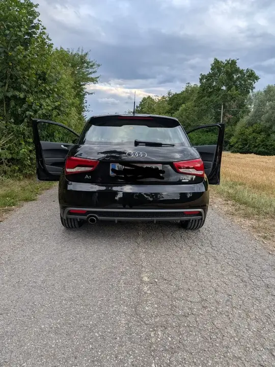 Audi A1 2015 photo 2