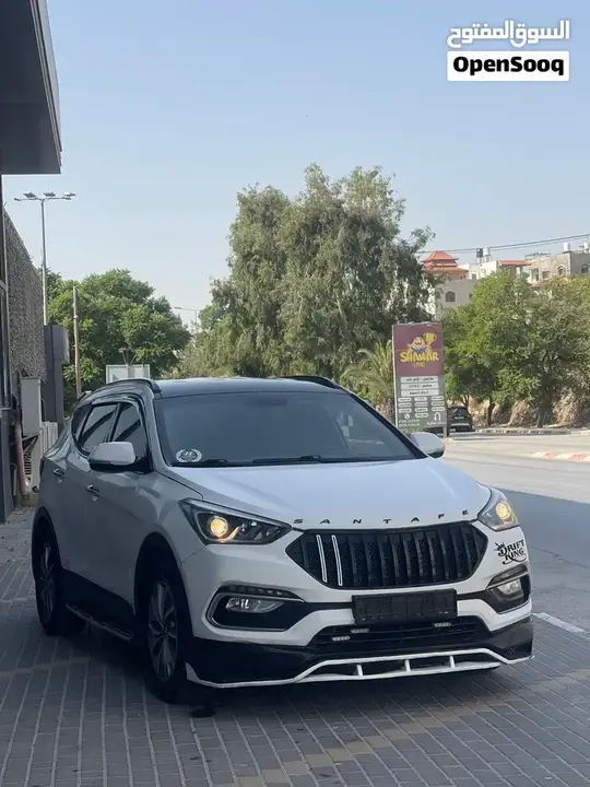 Hyundai Santa Fe 2017 photo 3