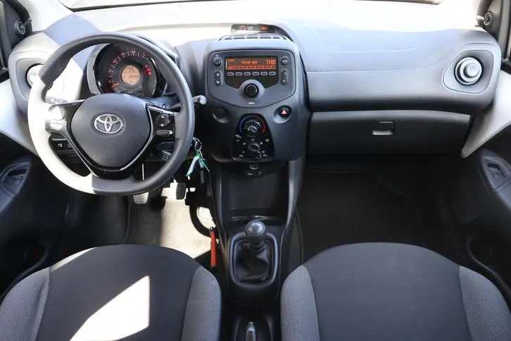 Toyota Aygo 2019 photo 2