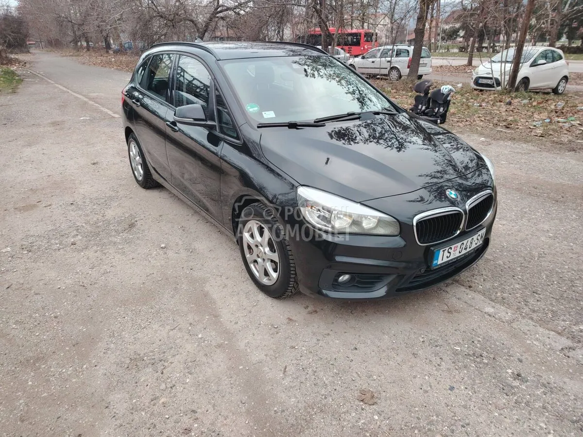 BMW 218