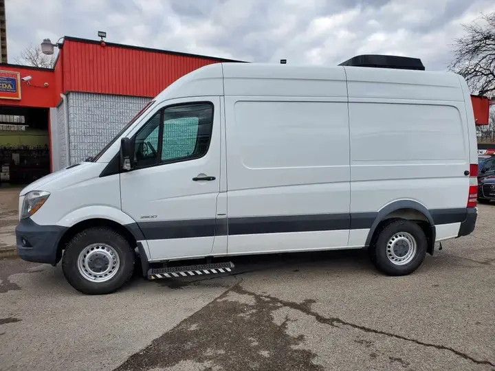 Mercedes-Benz Sprinter 2016 photo 3