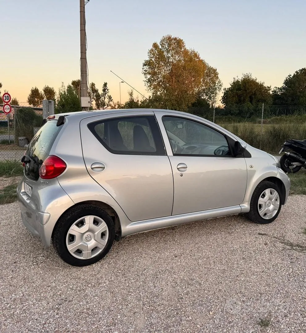 Toyota Aygo 2007 photo 4