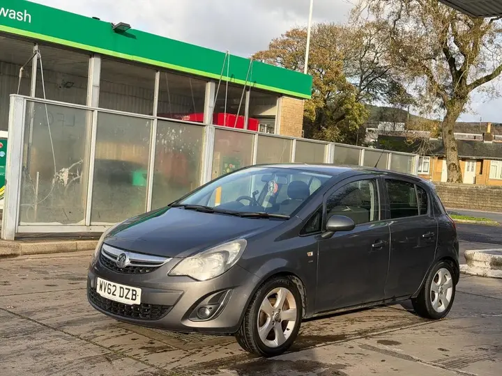 Vauxhall Corsa 2012 photo 3