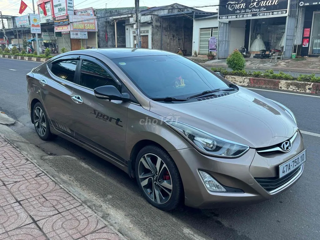 Kia Elantra 2014 photo 3