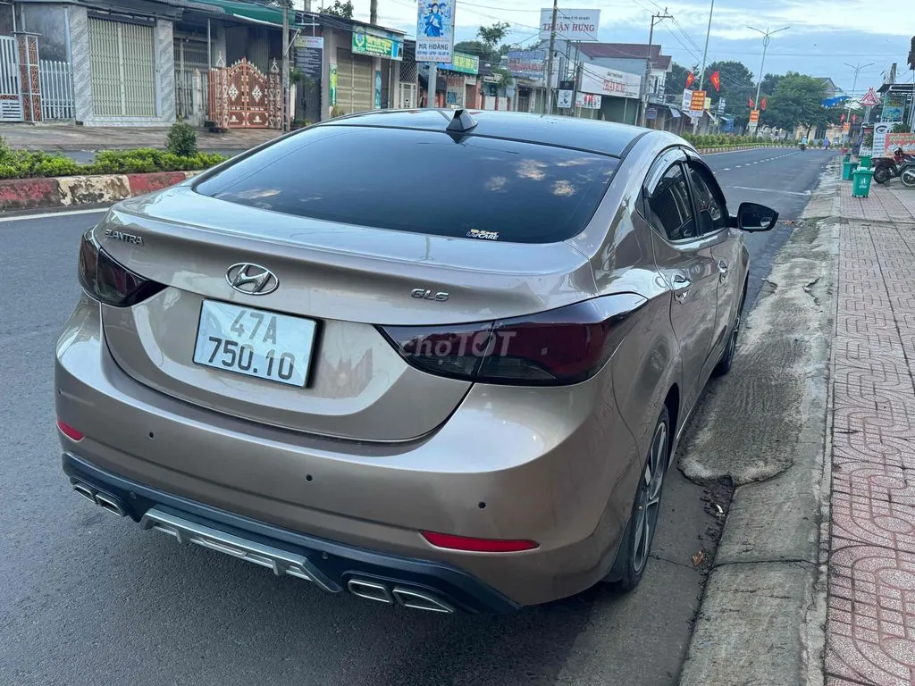 Kia Elantra 2014 photo 2