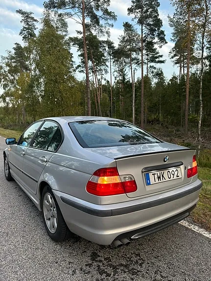 BMW 320I 2003 photo 3