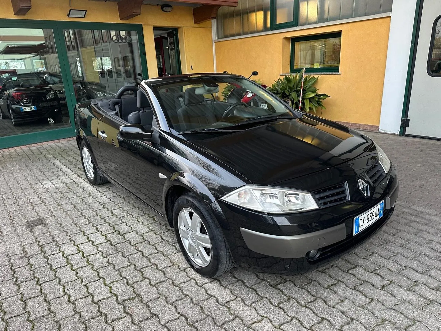 Renault Megane 2005 photo 2